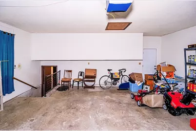 911 Colonade Road, Shorewood, IL 60404 - Photo 9