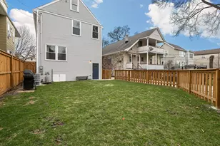 4530 N Kenneth Ave, Chicago, IL 60630 - Photo 37