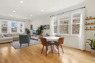 4530 N Kenneth Ave, Chicago, IL 60630 - Photo 13