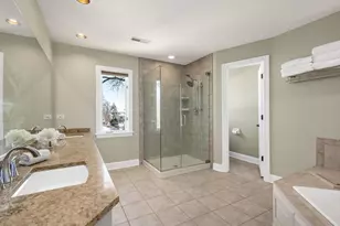 271 Woodstock Ave, Clarendon Hills, IL 60514 - Photo 13