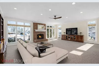 271 Woodstock Avenue, Clarendon Hills, IL 60514 - Photo 3