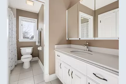 271 Woodstock Avenue, Clarendon Hills, IL 60514 - Photo 17