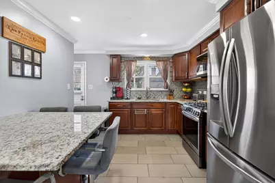 641 McKinley Avenue, Mundelein, IL 60060 - Photo 9