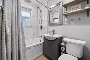 641 McKinley Ave, Mundelein, IL 60060 - Photo 15