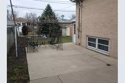 7106 W Schreiber Avenue, Chicago, IL 60631 - Photo 17