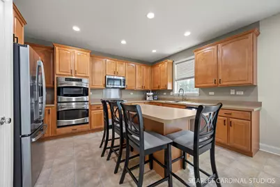 253 Bluegrass Parkway, Oswego, IL 60543 - Photo 7