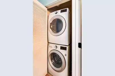 210 S Desplaines Street #2007, Chicago, IL 60661 - Photo 15