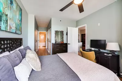 210 S Desplaines Street #2007, Chicago, IL 60661 - Photo 9