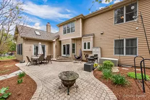 680 Spruce Tree Dr, Cary, IL 60013 - Photo 13