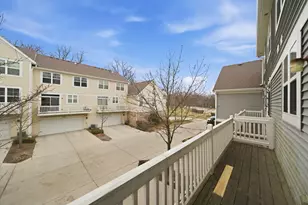 1116 Tuscany Dr, Streamwood, IL 60107 - Photo 23