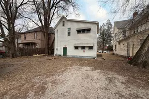 718 17th St, Rock Island, IL 61201 - Photo 33