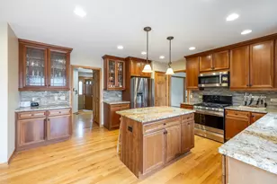 1335 Nagel Ct, West Chicago, IL 60185 - Photo 7