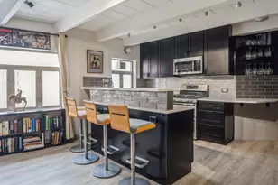 1864 Sherman Ave, Evanston, IL 60201 - Photo 3