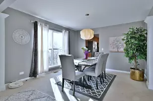 579 Homestead Ct, Aurora, IL 60506 - Photo 9