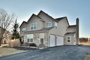 579 Homestead Ct, Aurora, IL 60506 - Photo 3