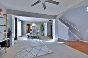 579 Homestead Ct, Aurora, IL 60506 - Photo 11