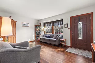 [Address not provided], Chicago, IL 60655 - Photo 5