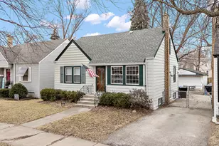 [Address not provided], Chicago, IL 60655 - Photo 3