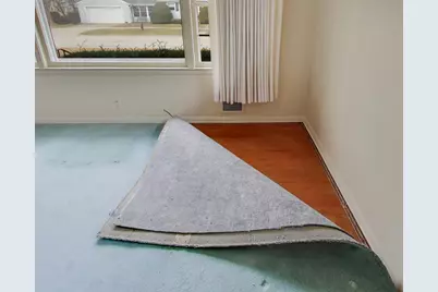 320 N Prospect Manor Avenue, Mount Prospect, IL 60056 - Photo 7