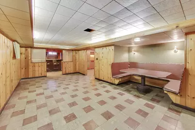 320 N Prospect Manor Avenue, Mount Prospect, IL 60056 - Photo 25