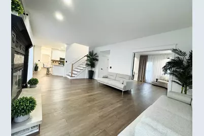 720 Tulip Circle, Island Lake, IL 60042 - Photo 11