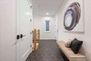 529 N Hartland Ct, Chicago, IL 60622 - Photo 27