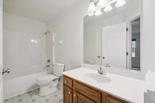 409 11th Avenue A Ct, Silvis, IL 61282 - Photo 11