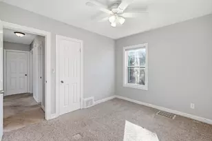 2938 31st St, Rock Island, IL 61201 - Photo 15