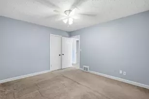 2938 31st St, Rock Island, IL 61201 - Photo 17