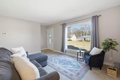 2938 31st Street, Rock Island, IL 61201 - Photo 3