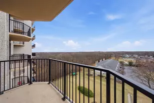 190 S Wood Dale Rd, Wood Dale, IL 60191 - Photo 9