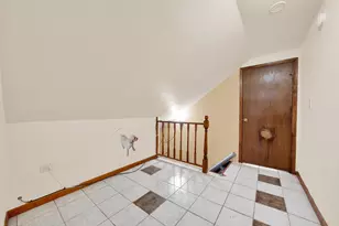 6431 S Maplewood Ave, Chicago, IL 60629 - Photo 19