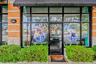 2633 W Bryn Mawr Ave, Chicago, IL 60659 - Photo 3