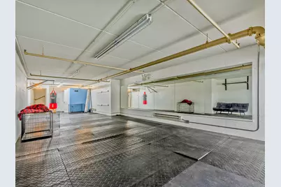 2633 W Bryn Mawr Avenue #C3, Chicago, IL 60659 - Photo 9