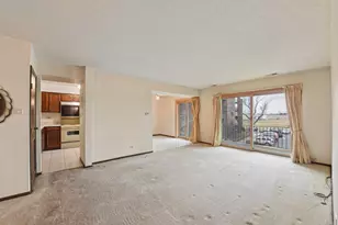 601 W Huntington Commons Rd, Mount Prospect, IL 60056 - Photo 9