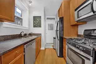 3400 N Bell Ave, Chicago, IL 60618 - Photo 7