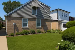 1531 N 24th Ave, Melrose Park, IL 60160 - Photo 5