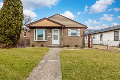 7769 Mason Avenue, Burbank, IL 60459 - Photo 1