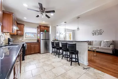 7769 Mason Avenue, Burbank, IL 60459 - Photo 7