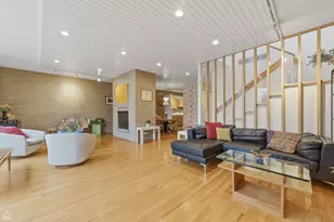 5631 S Blackstone Ave, Chicago, IL 60637 - Photo 5