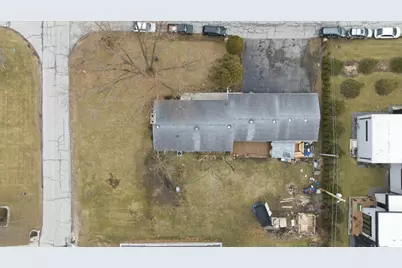 810 N Cherry Street, Addison, IL 60101 - Photo 25