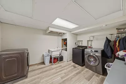 810 N Cherry Street, Addison, IL 60101 - Photo 19