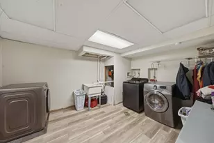 810 N Cherry St, Addison, IL 60101 - Photo 19