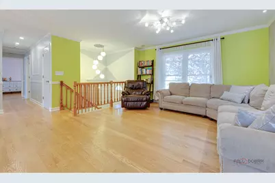 14 Wander Way, Lake in the Hills, IL 60156 - Photo 5