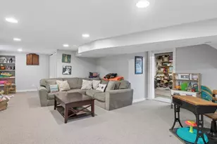 518 Vine Ave, Park Ridge, IL 60068 - Photo 19