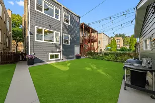 3847 N Spaulding Ave, Chicago, IL 60618 - Photo 33