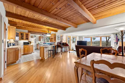 27052 W Lakeview Drive S, Lake Barrington, IL 60084 - Photo 9