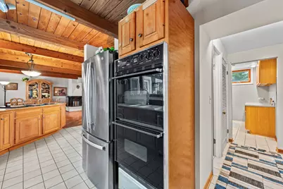 27052 W Lakeview Drive S, Lake Barrington, IL 60084 - Photo 23