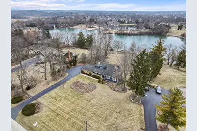 27052 W Lakeview Drive S, Lake Barrington, IL 60084 - Photo 45