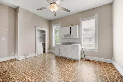 221 S Ohio Street, Chrisman, IL 61924 - Photo 7